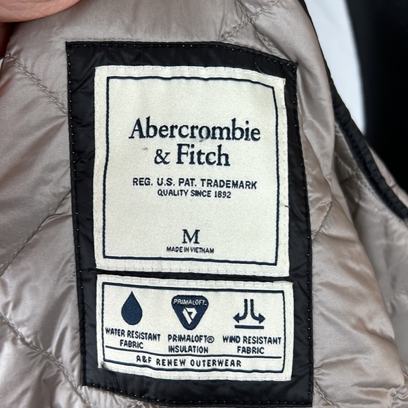 Abercrombie & Fitch Gold Puffer Permaloft Insulated Wind/Water Resistant Fabric - Picture 4 of 5